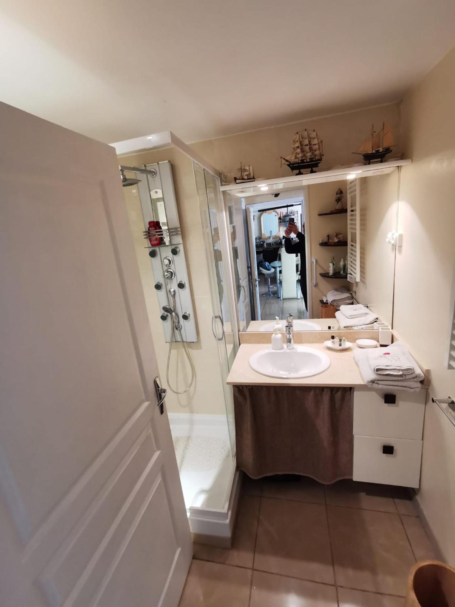 Agreable Chambre D'Hote A 50M De La Mer 칸느 외부 사진